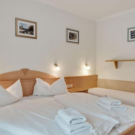 Beautiful Apartment In Zell Am See Near Ski Area Zell am See Exterior foto
