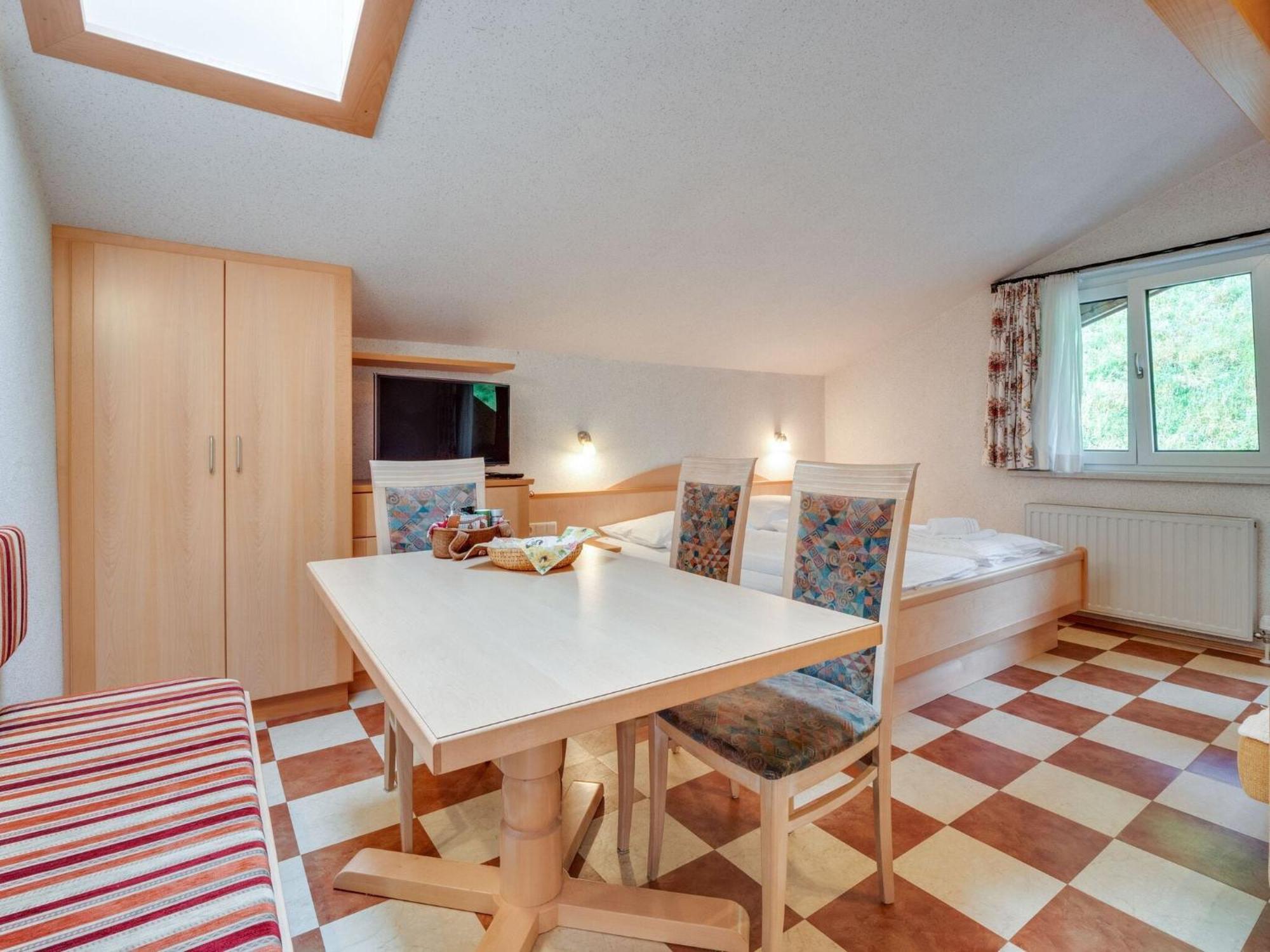 Beautiful Apartment In Zell Am See Near Ski Area Zell am See Exterior foto