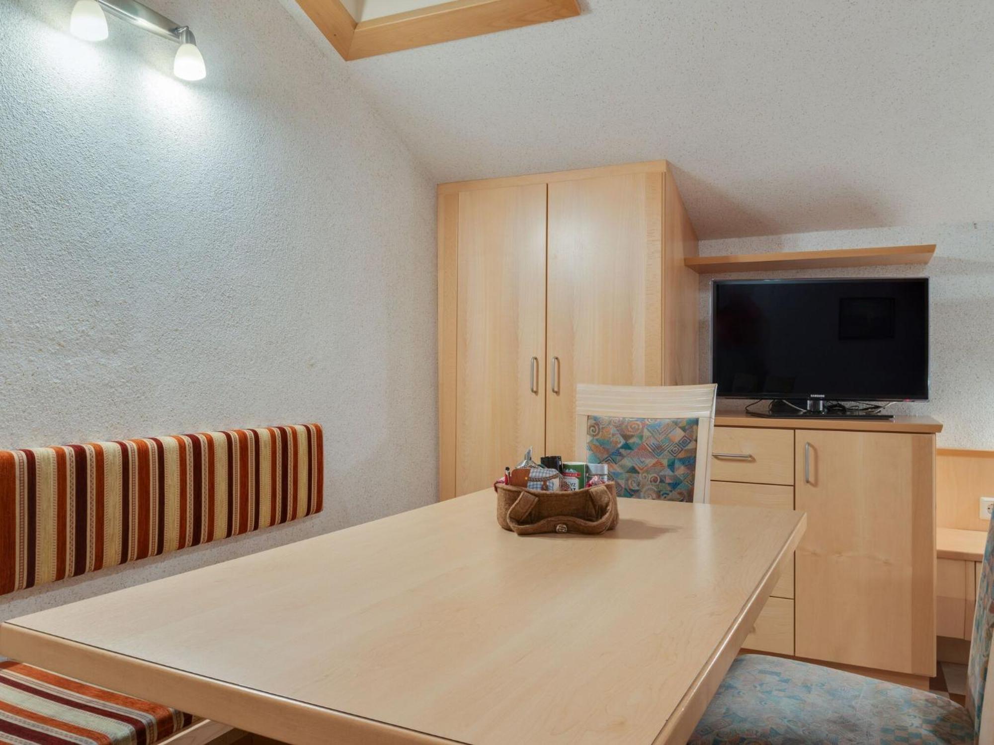 Beautiful Apartment In Zell Am See Near Ski Area Zell am See Exterior foto
