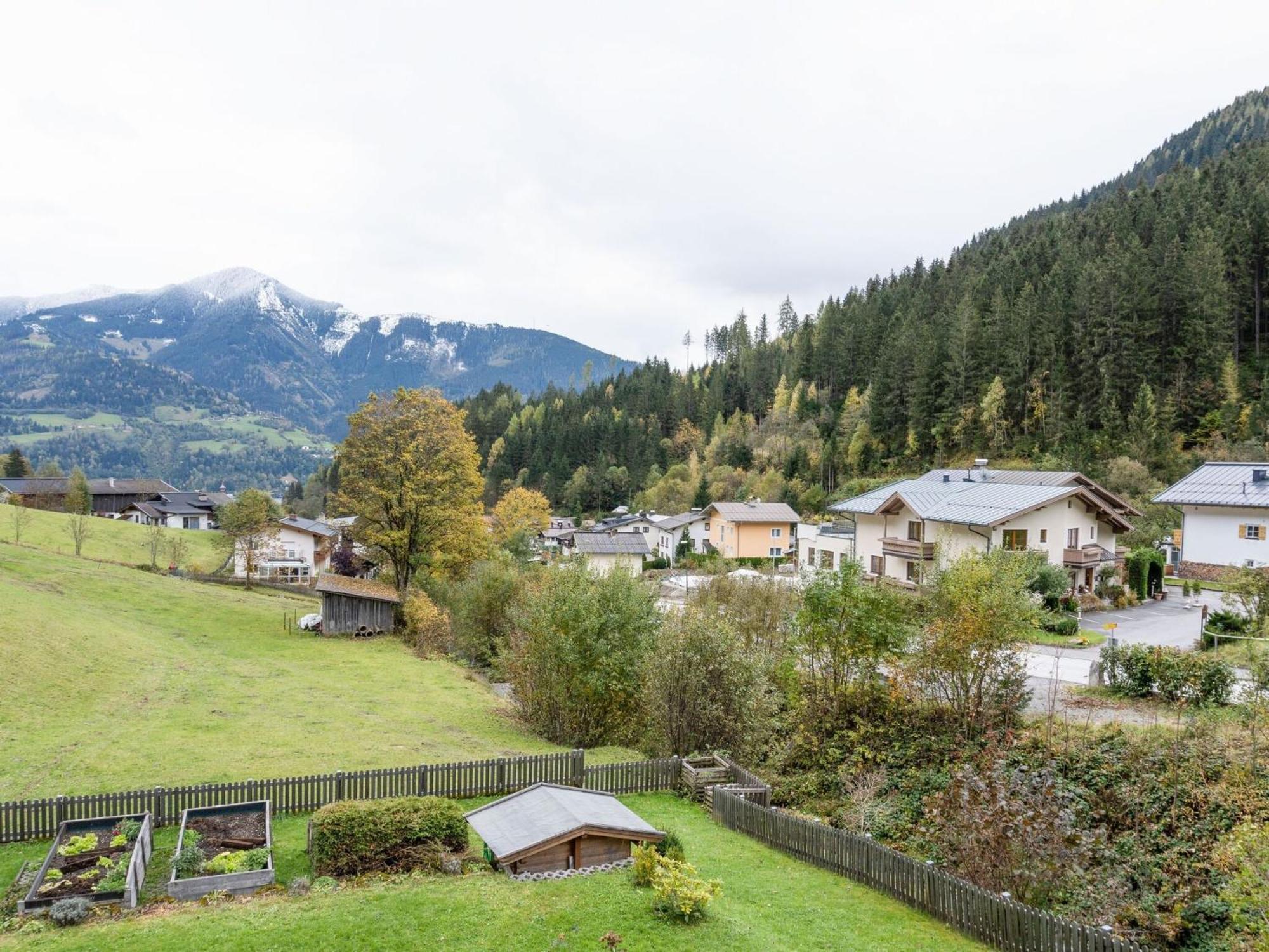 Beautiful Apartment In Zell Am See Near Ski Area Zell am See Exterior foto
